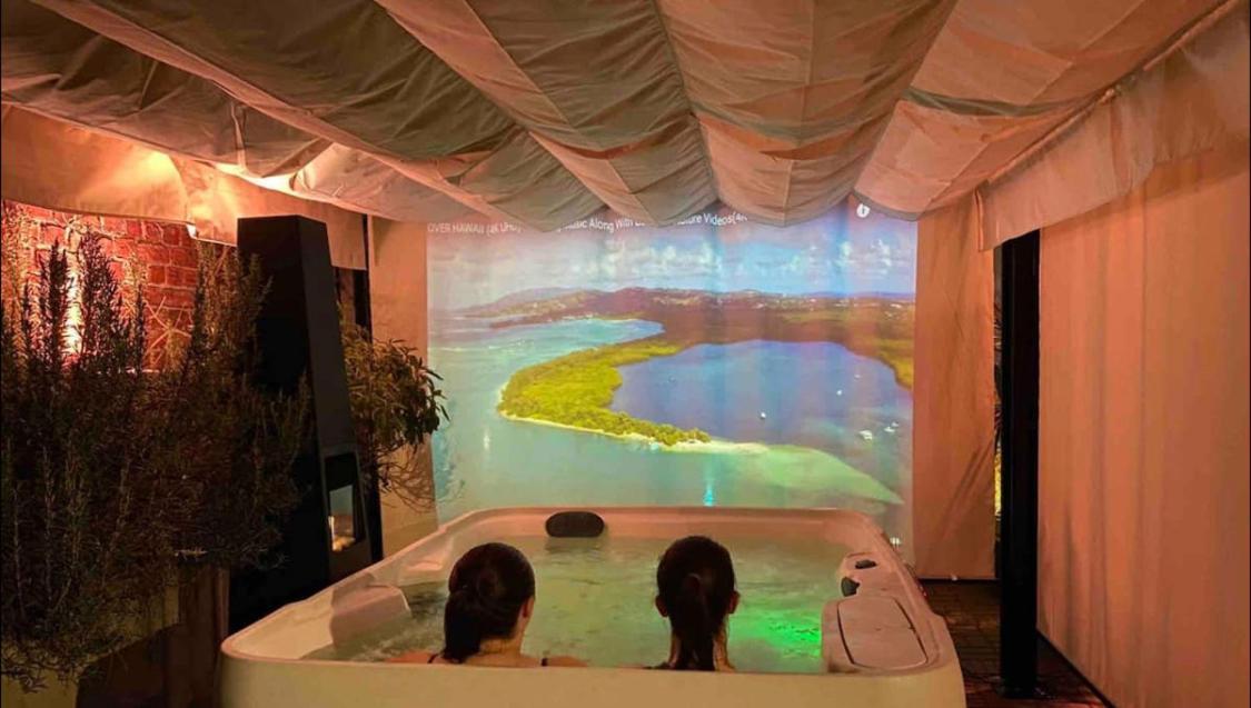 Apartamento Le Jacuzzi De Marie Ll Tourcoing Exterior foto